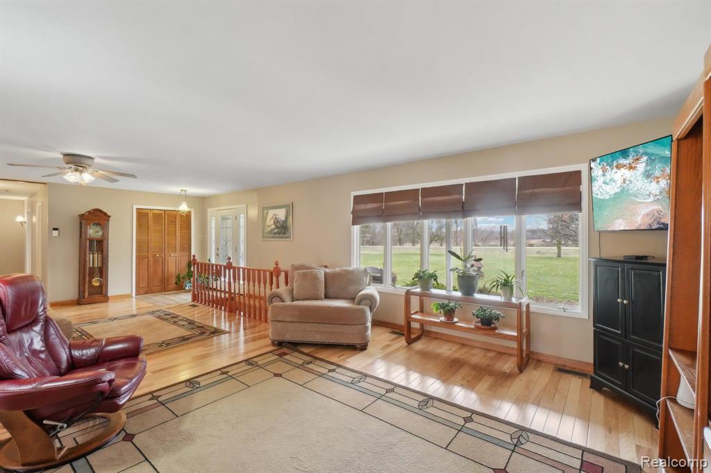 8460 ARBELA Road, Millington, MI 48746 — Photo 11