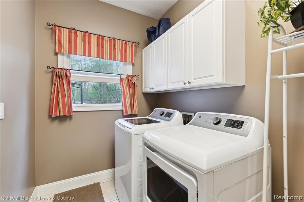 5205 RIDGEVIEW Court, Midland, MI 48642 — Photo 26