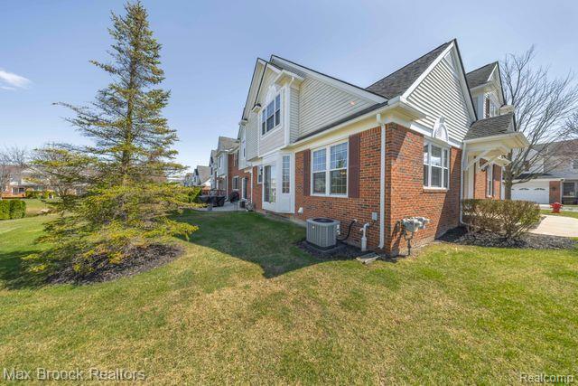 41745 MITCHELL Road, Novi, MI 48377 — Photo 36