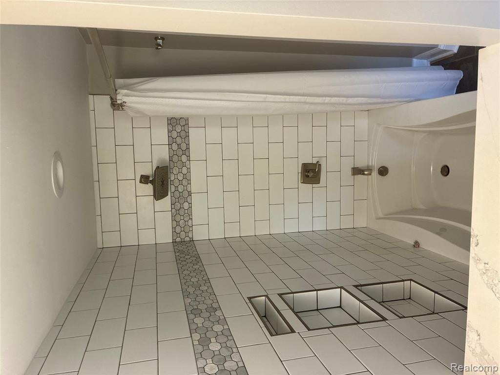 116 Surrey Road, Saint Louis, MI 48880 — Photo 27