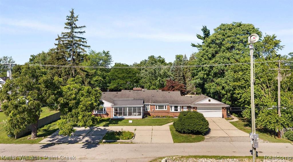45280 Cass Avenue, Utica, MI 48317 — Photo 12