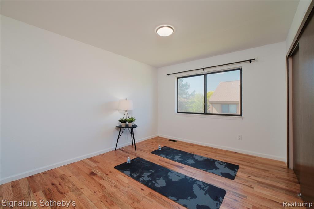 5188 W Richard Run, West Bloomfield, MI — Photo 22