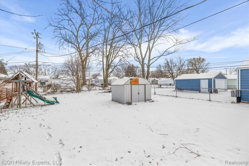 6306 GILMAN Street, Garden City, MI — Photo 10