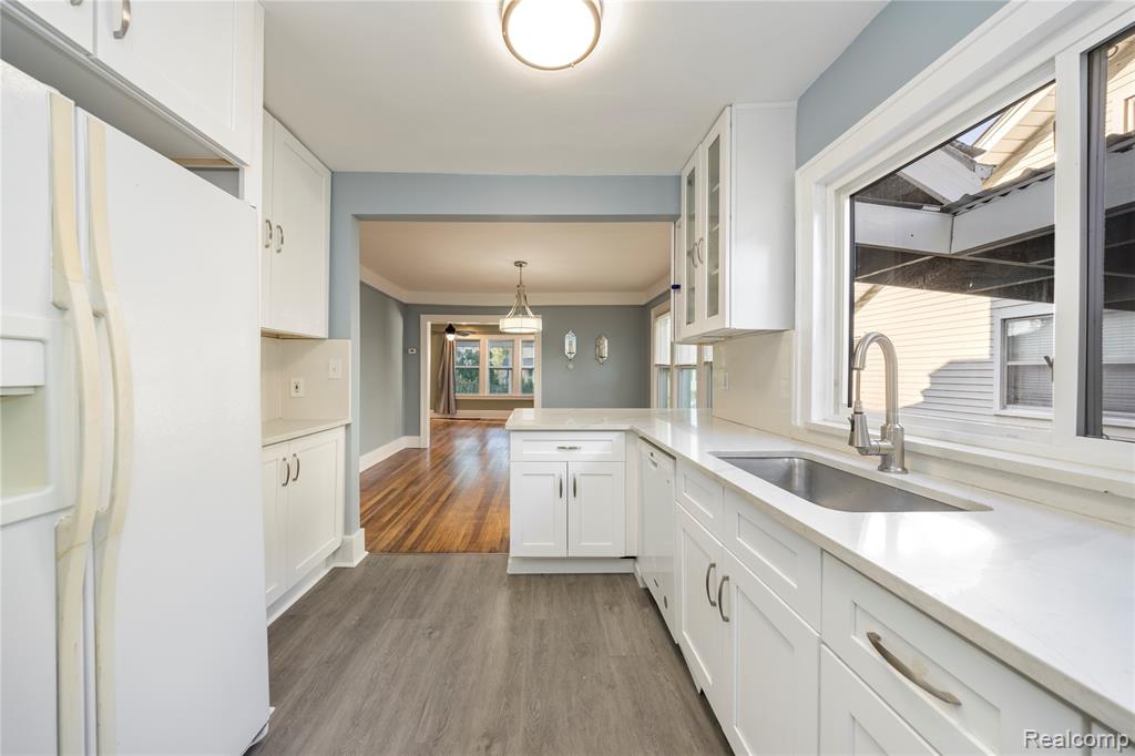 421 W Troy Street, Ferndale, MI 48220 — Photo 4