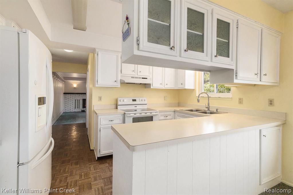 52527 Belle Vernon, Shelby Twp, MI 48316 — Photo 18