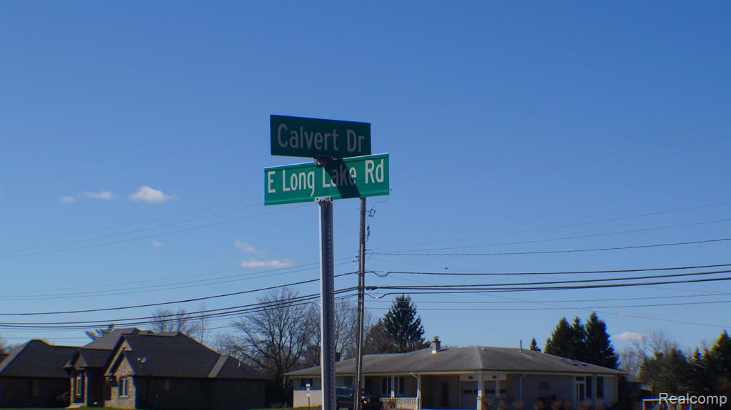 4609 CALVERT Court, Troy, MI 48085 — Photo 13