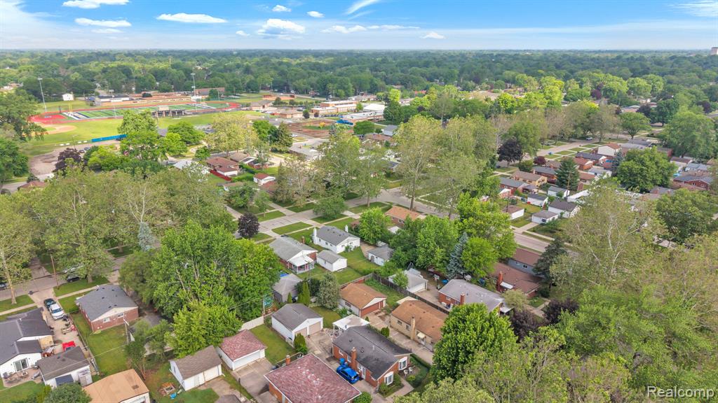 4934 McKinley Street, Dearborn Heights, MI 48125 — Photo 38