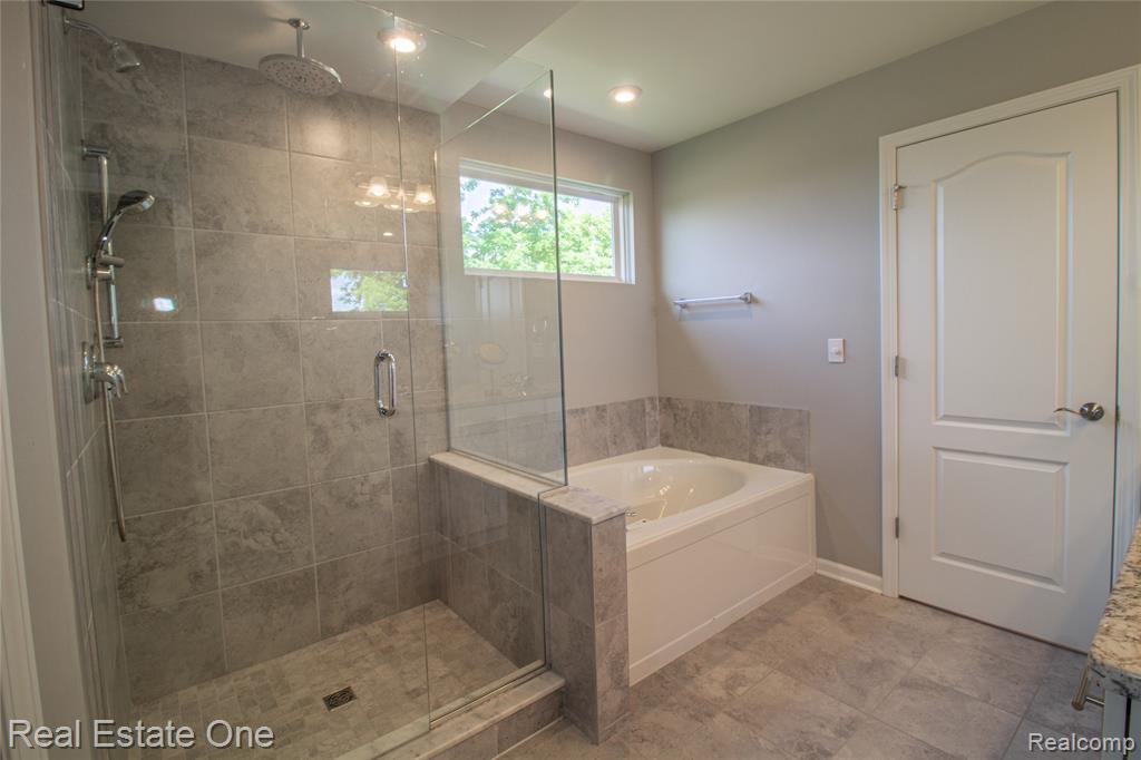 45204 Preserve Court, Novi, MI — Photo 25