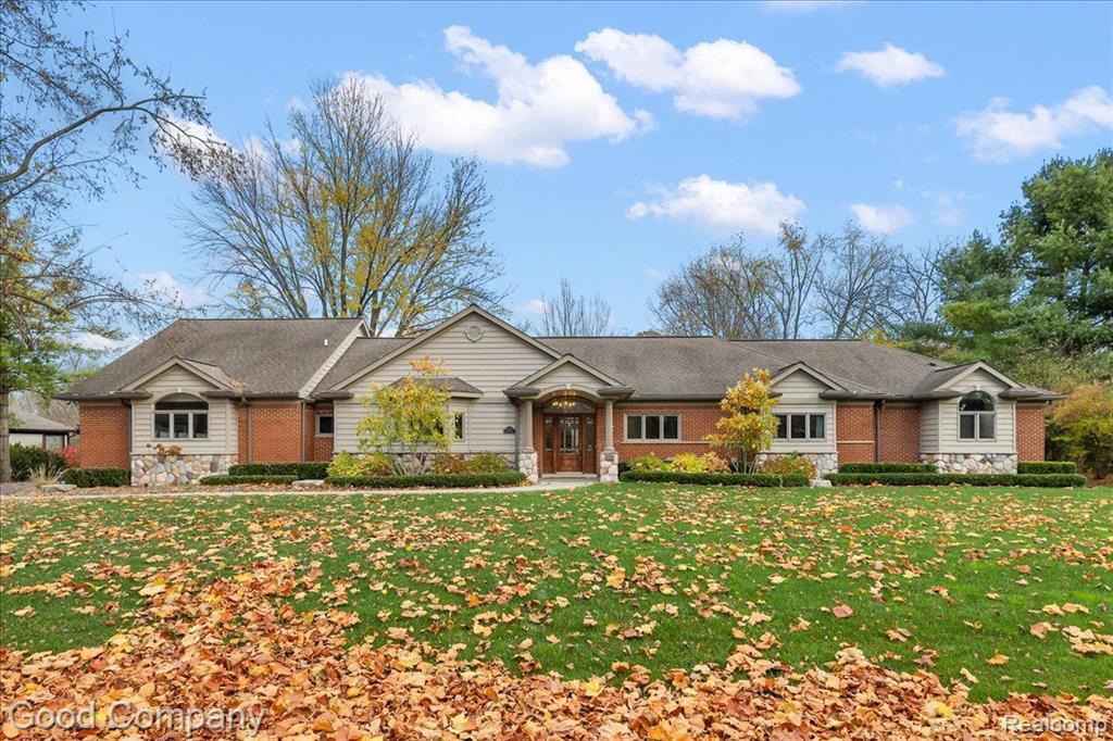4671 BURNLEY Drive, Bloomfield Hills, MI 48304 — Photo 5