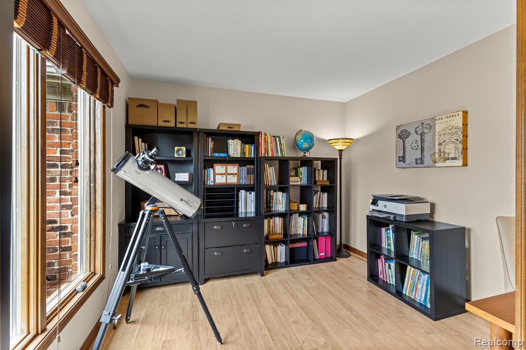 41725 Pon Meadow Court, Northville, MI 48168 — Photo 28