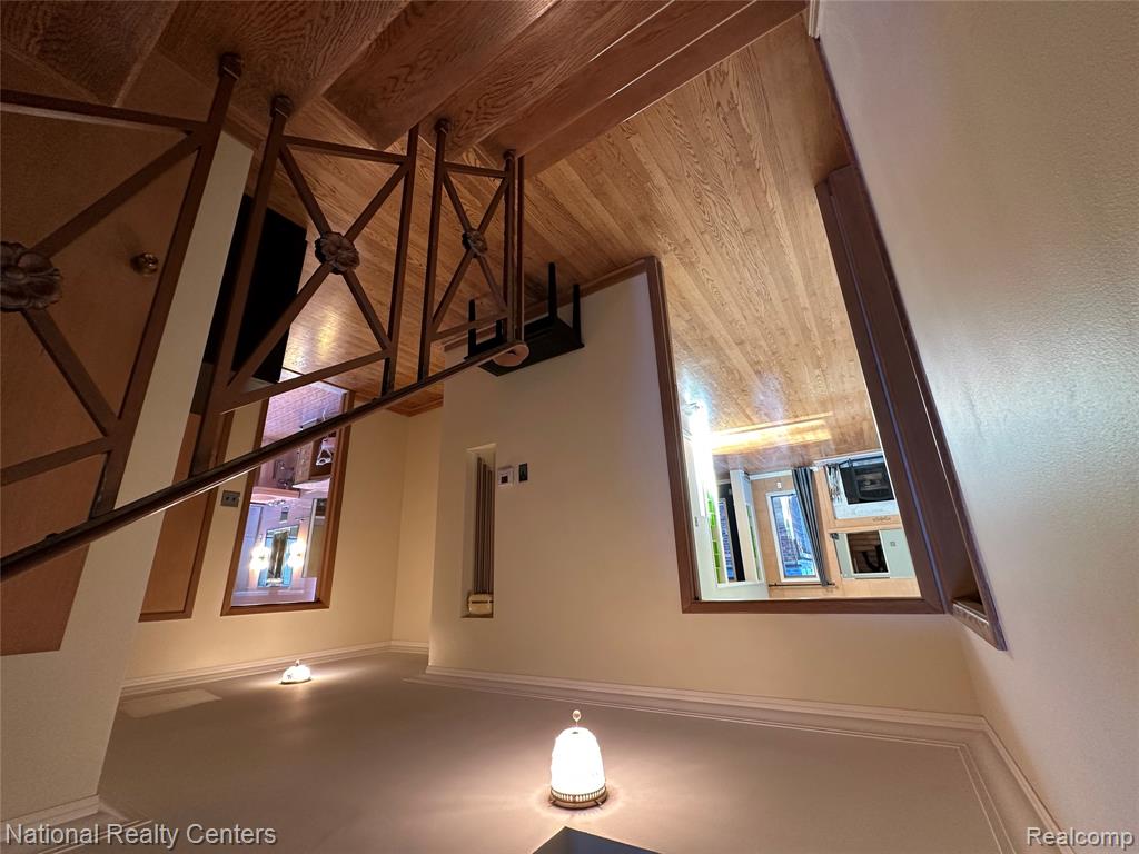 821 Pemberton Road, Grosse Pointe, MI 48230 — Photo 29