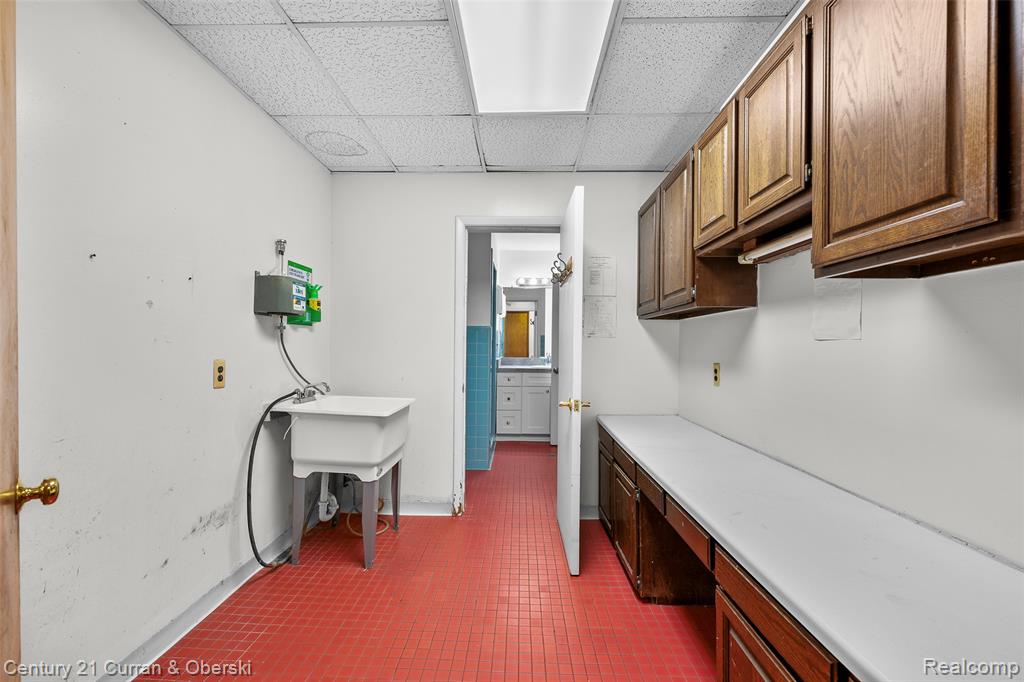 5620 Kaufman Street, Dearborn Heights, MI 48125 — Photo 24