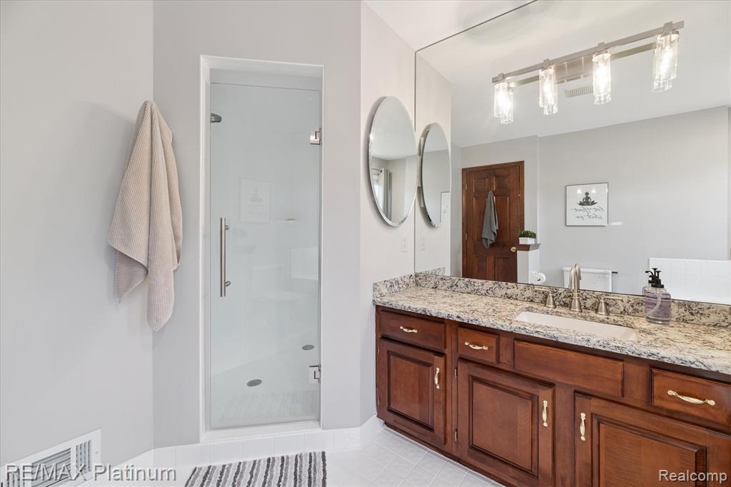 1025 Pinewood Court, Brighton, MI 48116 — Photo 13