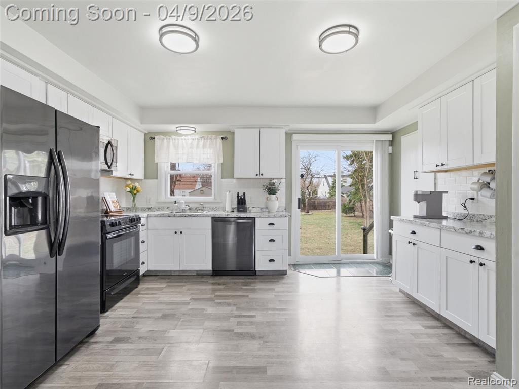 23151 Schroeder Avenue, Eastpointe, MI 48021 — Photo 15