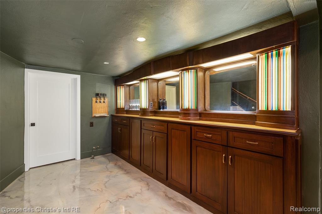 1059 Berkshire Road, Grosse Pointe Park, MI 48230 — Photo 44