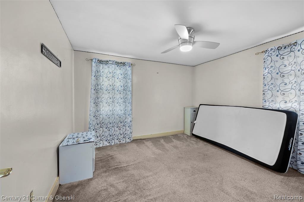 6132 Kenilworth Street, Dearborn, MI 48126 — Photo 17