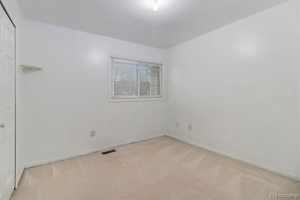 42989 BROOKSTONE Drive, Novi, MI — Photo 14