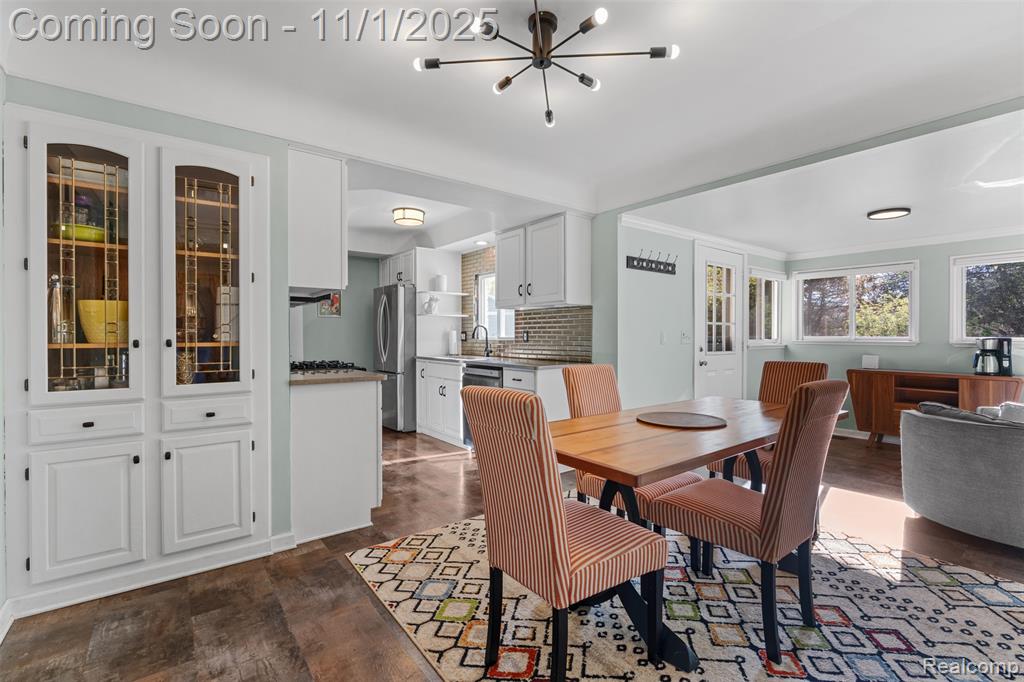 53495 Hillside Drive, Shelby Twp, MI 48316 — Photo 8