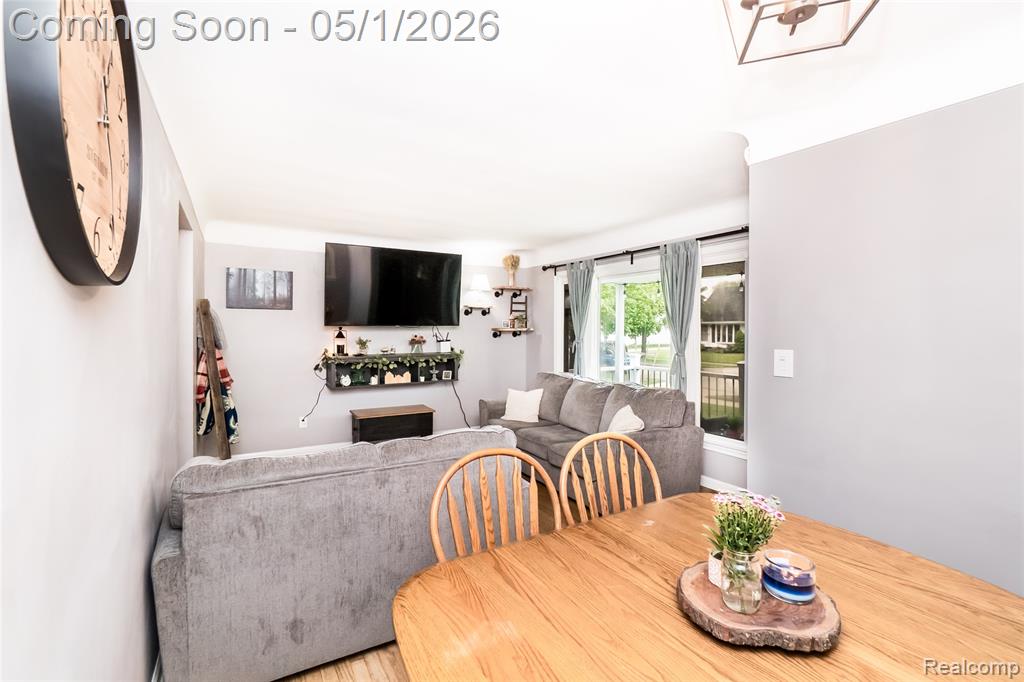 29840 Chester Street, Garden City, MI — Photo 16