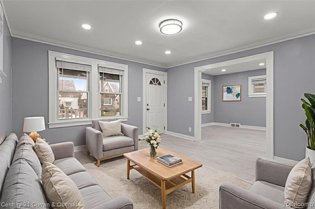 4745 Mead Street, Dearborn, MI 48126 — Photo 3