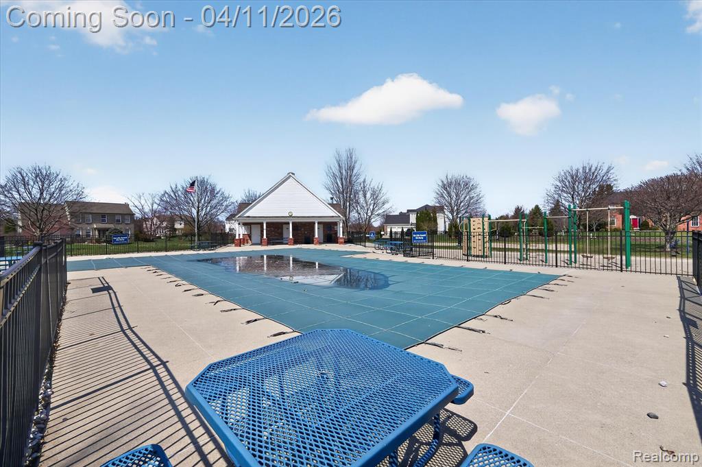 8448 Cranbrook Drive, Grand Blanc, MI 48439 — Photo 46