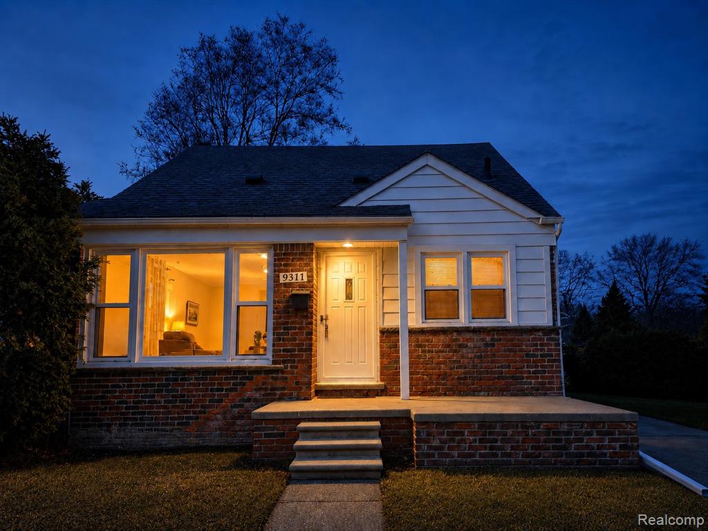 9311 Dixie, Redford, MI 48239 — front exterior