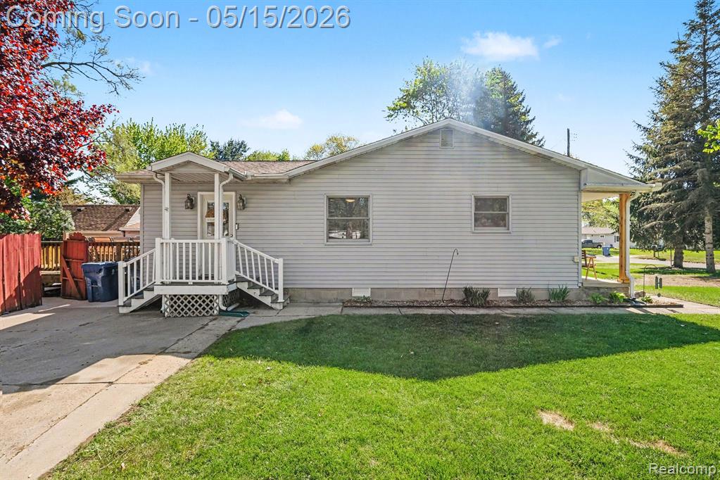 401 Lakeview Street, Holly, MI 48442 — Photo 21