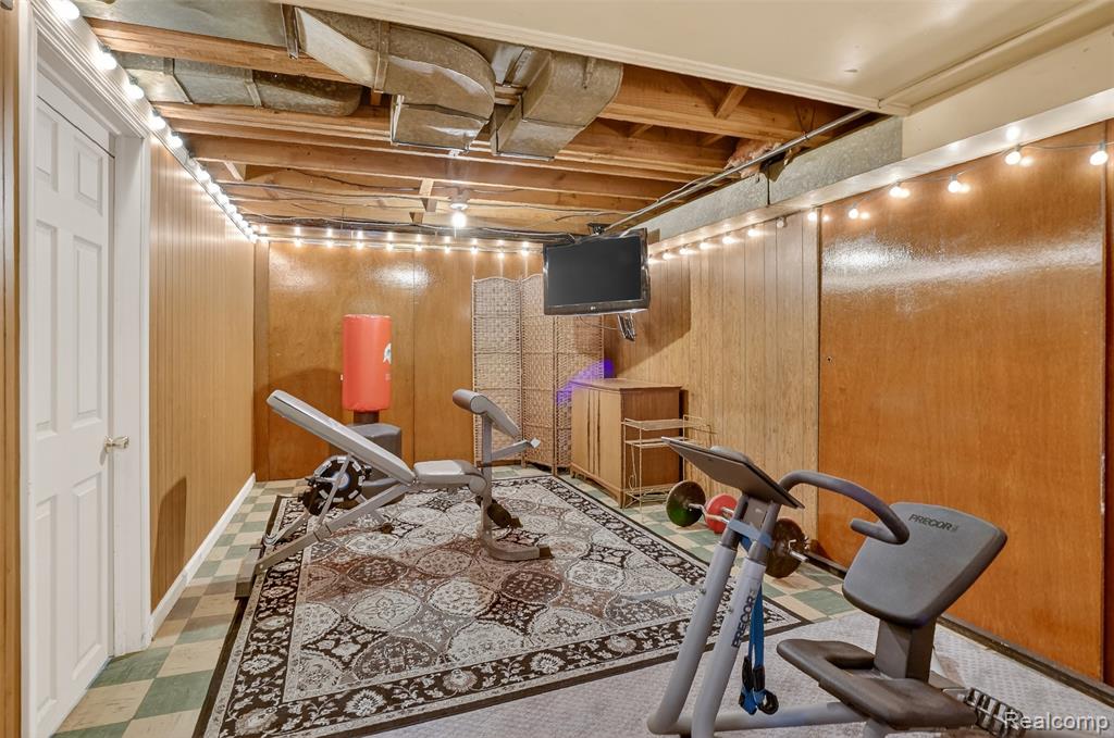 9923 Inkster Road, Livonia, MI, 48150