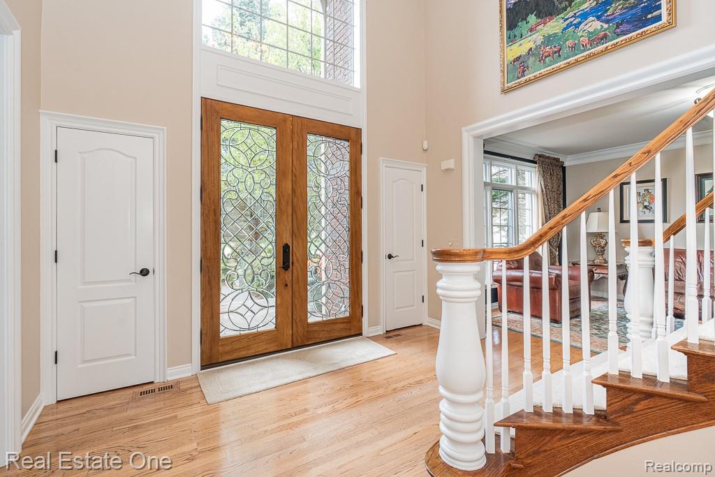 2483 Spyglass Drive, Oakland, MI — Photo 4