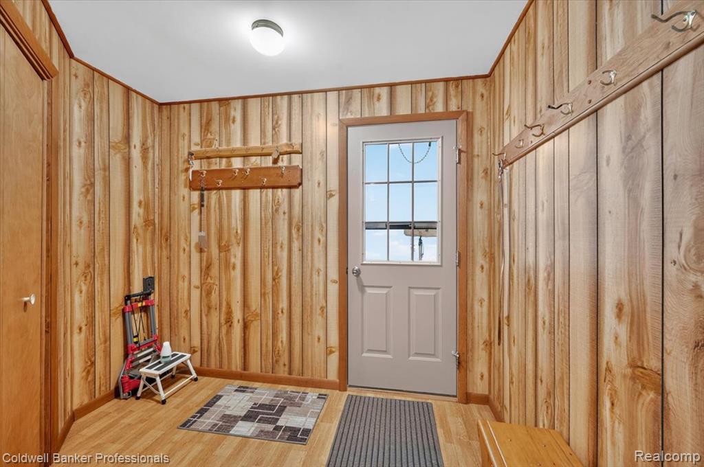 3252 Hosner Road, Dryden, MI 48428 — Photo 17