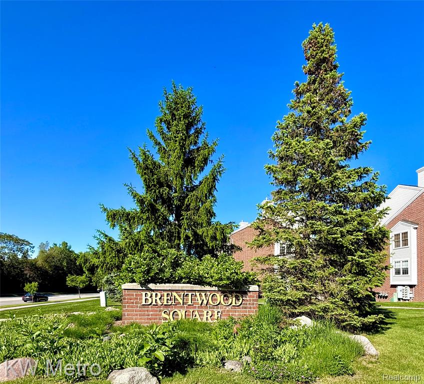 1870 Lindsay Lane, Ann Arbor, MI 48104 — Photo 2