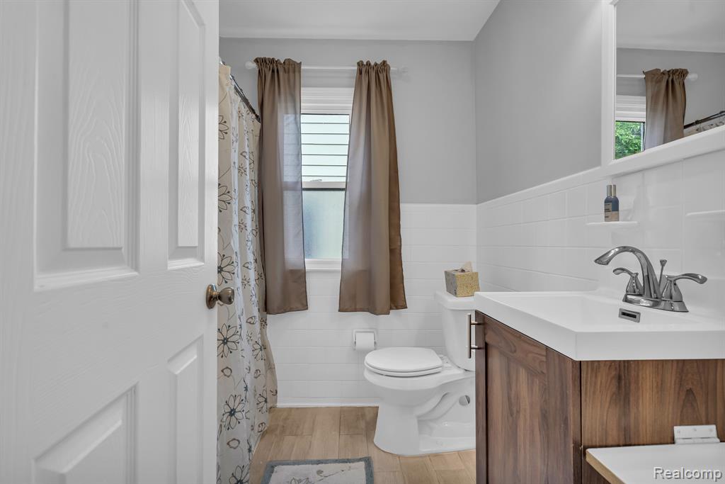 8661 Cadillac Avenue, Warren, MI 48089 — Photo 10