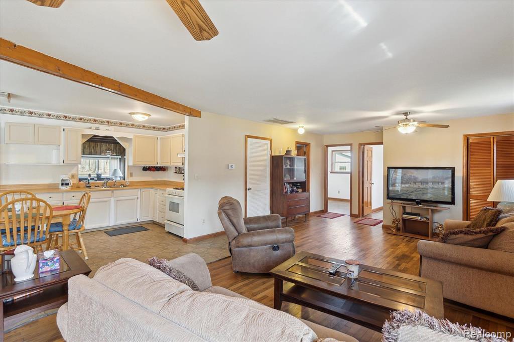 6730 FORT Road, Birch Run, MI 48415 — Photo 16