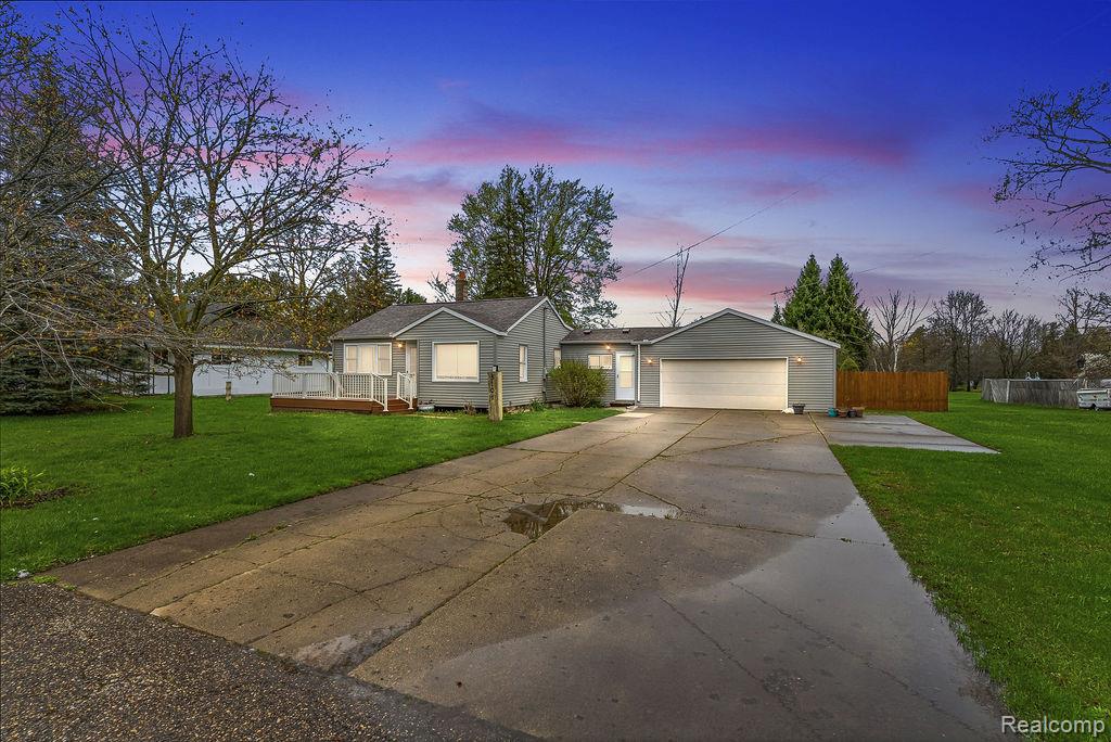 5101 Kendall Drive, Burton, MI 48509 — front exterior