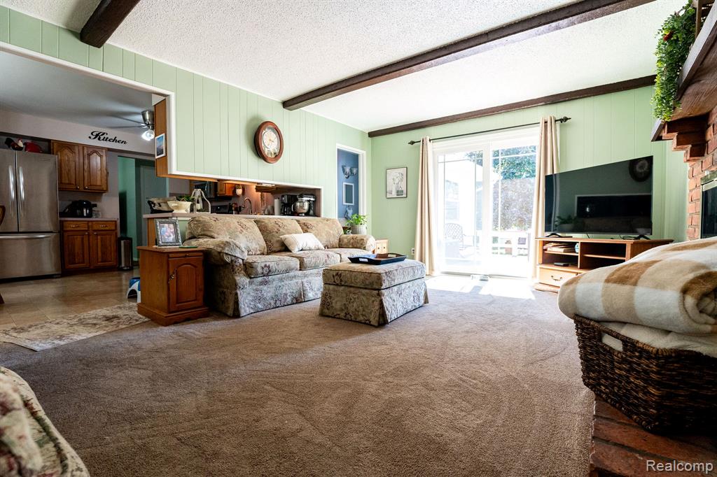 4190 Charter Oak Drive, Flint, MI 48507 — Photo 10