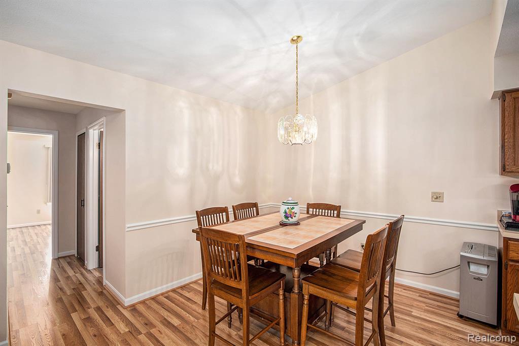 5045 Sandalwood Drive, Grand Blanc, MI 48439 — Photo 6