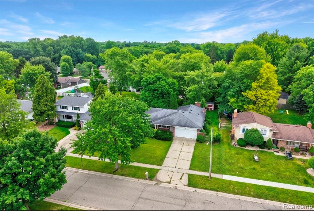 439 Windmill Point Drive, Flushing, MI 48433 — Photo 3