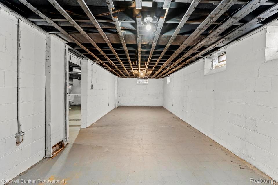 19412 Sussex Street, Detroit, MI 48235 — Photo 16