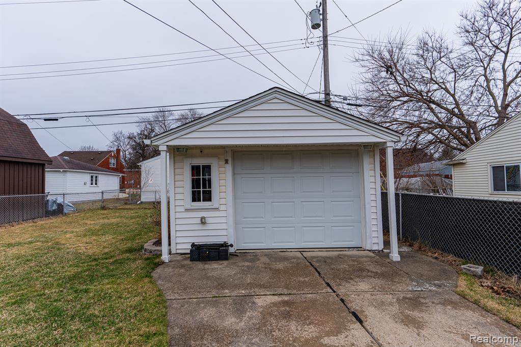 9644 NIVER Avenue, Allen Park, MI 48101 — Photo 21
