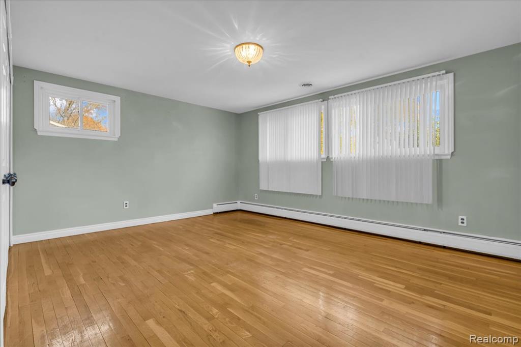 7477 Heather Heath Lane, West Bloomfield, MI — Photo 21