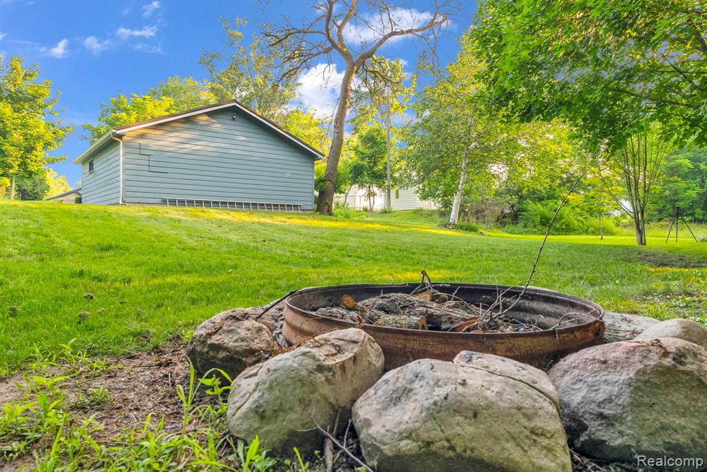 7277 Elmwood Road, Lexington, MI 48450 — Photo 67