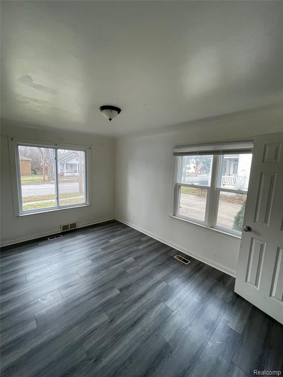516 S Wheeler Street, Saginaw, MI 48602 — Photo 9