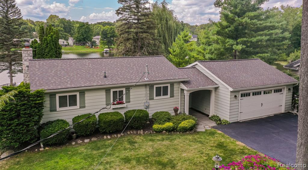 8701 Sherwood Drive, Davisburg, MI 48350 — Photo 54