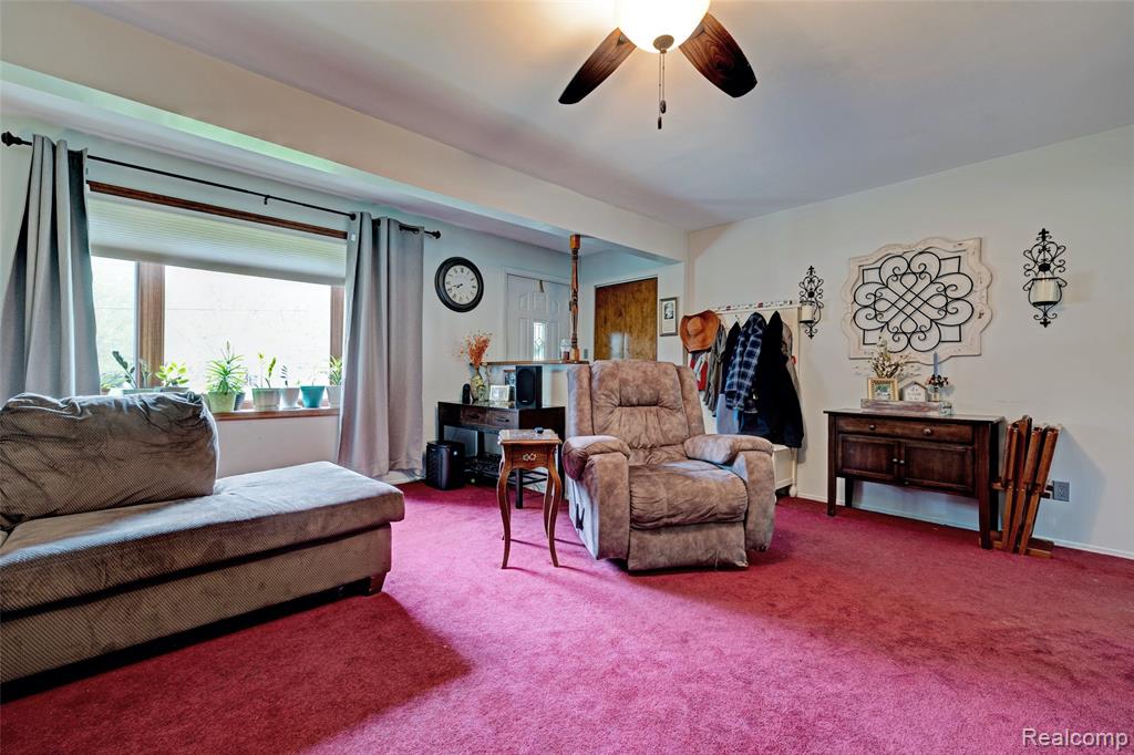 6437 Oriole Drive, Flint, MI 48506 — Photo 7