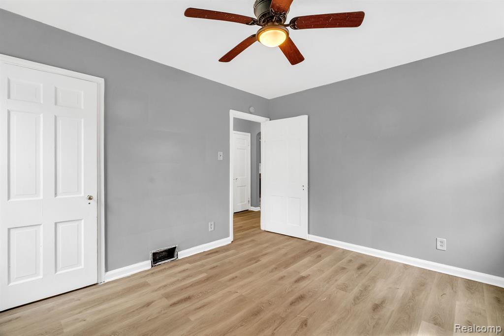 15275 Eastburn Street, Detroit, MI 48205 — Photo 16