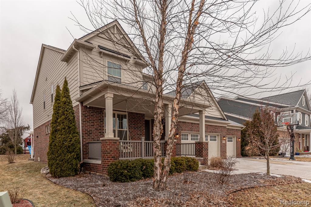 806 LAKE WOODS Drive, Canton, MI 48188 — Photo 12