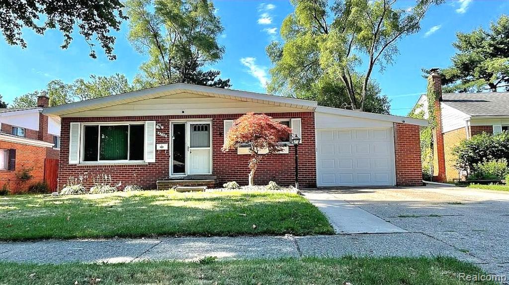 4768 PARENT Avenue, Warren, MI 48092 — front exterior