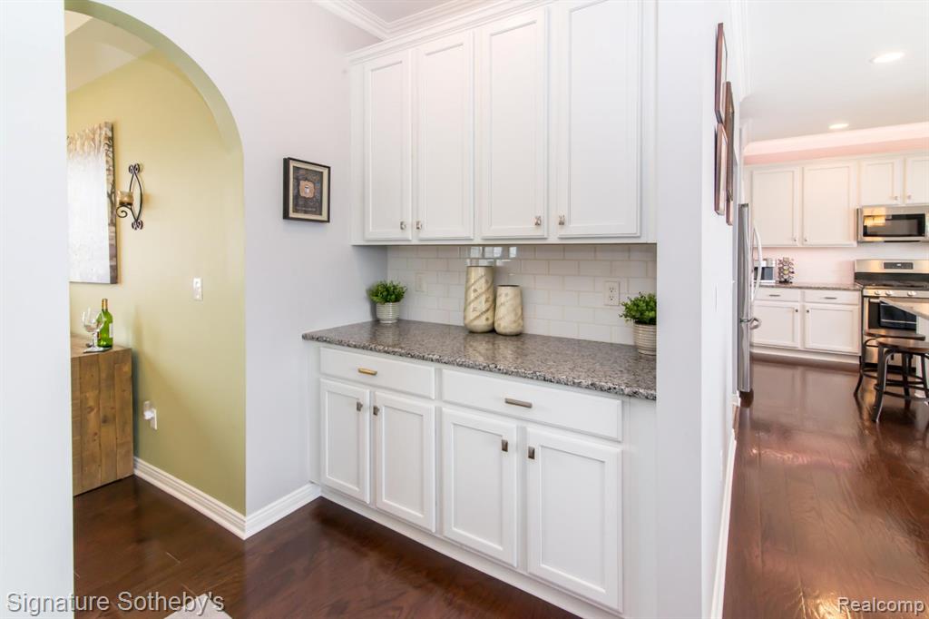 464 Overlook Drive, Oxford, MI 48371 — Photo 13