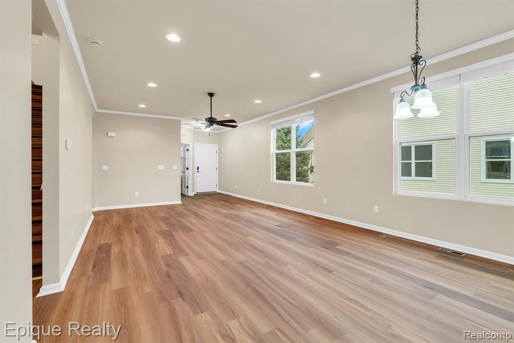 9415 Sand Hill Drive, Grand Blanc, MI 48439 — Photo 11