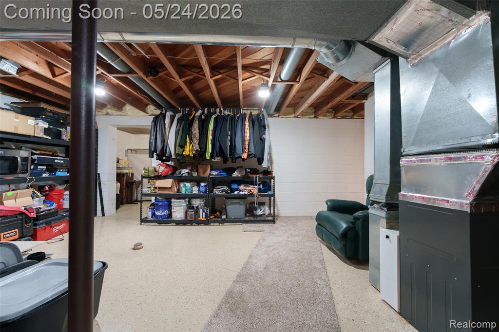 13800 12 Mile Road, South Lyon, MI 48178 — Photo 38